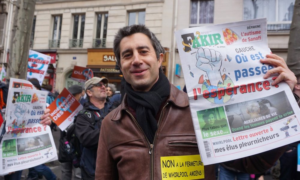 Roseline Bachelot, la ministre française de la culture, devait passer par Amiens. Une manif annoncée d'intermittent·es du spectacle l'en a détourné. François Ruffin, journaliste (FAKIR), cinéaste (Merci Patron, Je veux du Soleil) et aujourd'hui député de la France Insoumise, en profite pour faire le point sur la culture au temps du COVID. Qu'est-ce que ça fait du bien.