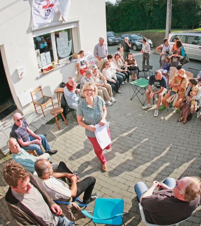 « Médecine Pour le Peuple » fête cette année son 50ème anniversaire. L’occasion pour nous de rencontrer Sofie Merckx, députée PTB du Hainaut et conseillère communale à Charleroi (photo de couverture Solidaire /2011).