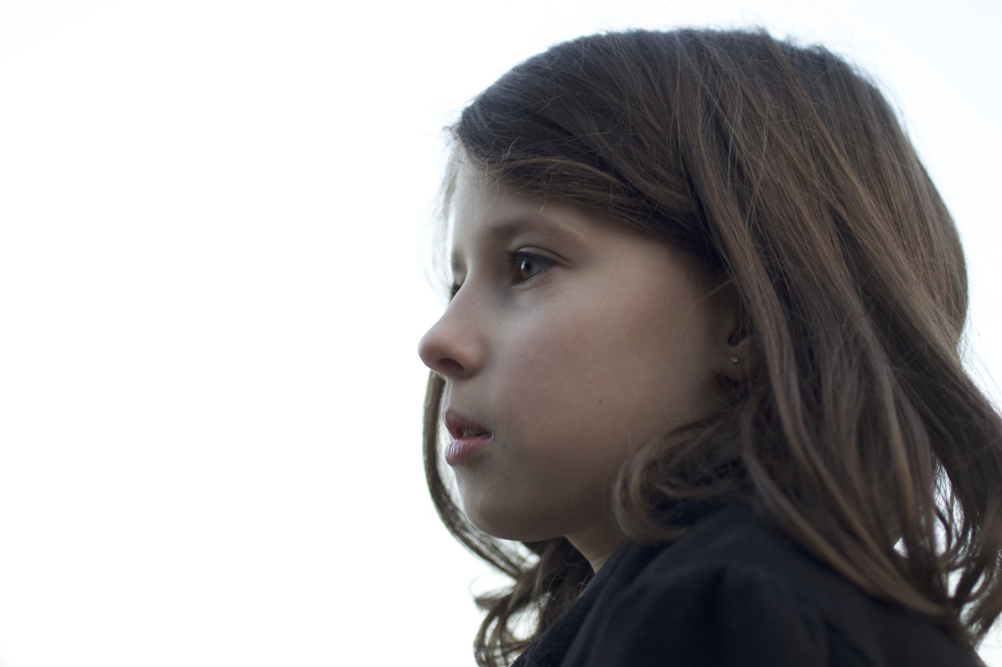 Une mère une fois encore victime de violences institutionnelles qui s'ajoutent aux violences familiales.
Son enfant aussi, forcément.