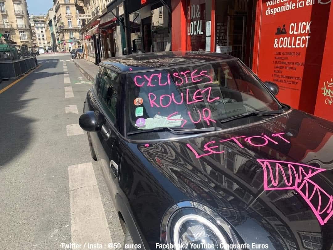 Etre syndiquée et syndicaliste, mais constater que les combats que je mène ne sont pas du tout portés par les syndicats.