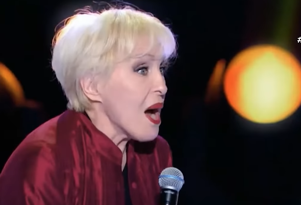 Des ingénieurs du son ont refusé de donner de (vrais) micros aux chanteurs qui faisaient du play-back à la télévision.