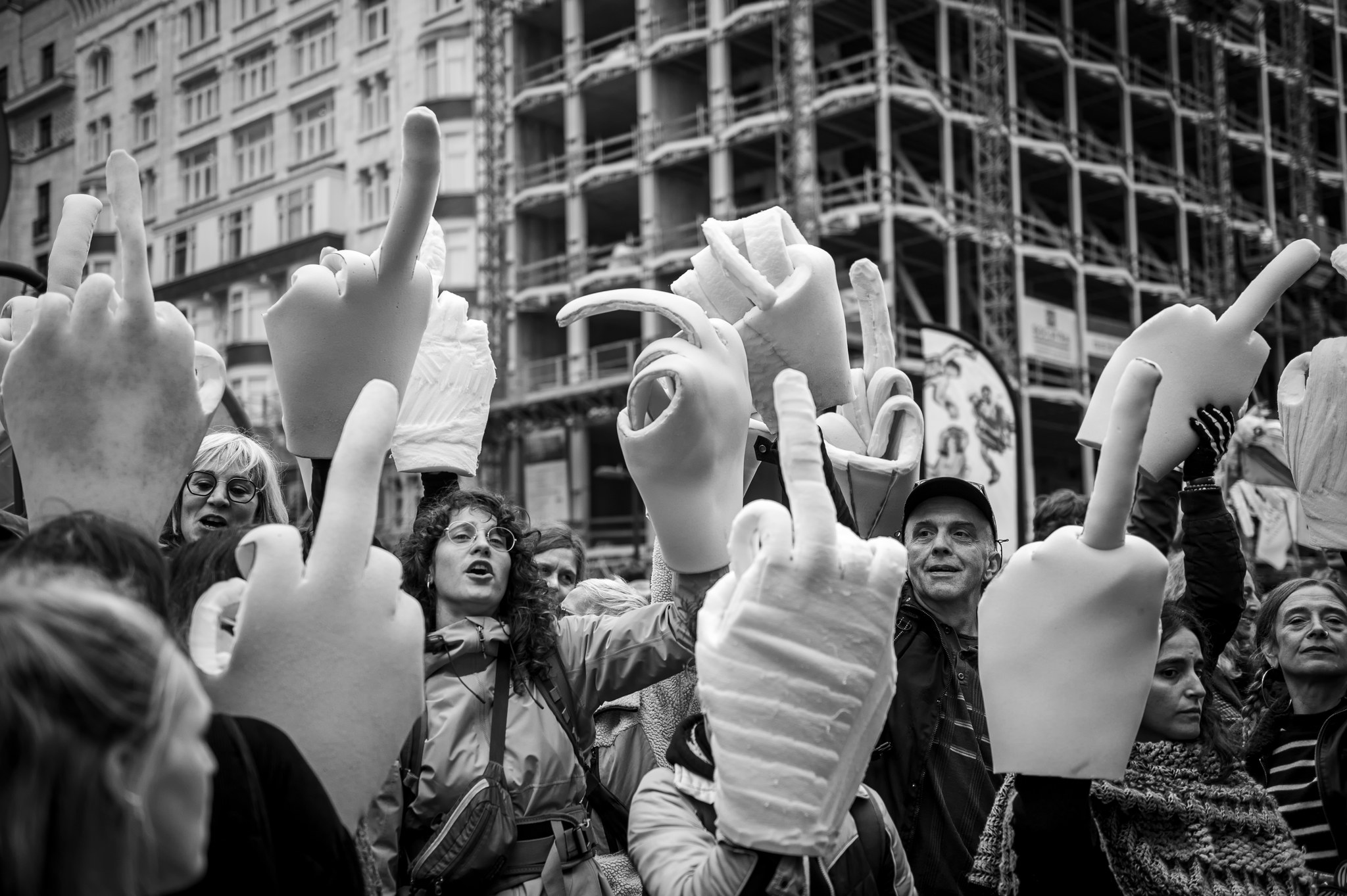 Quelques textes glanés au hasard des « rézozozios ». Notamment de Bernard Crutzen, Rudy Demotte, Antoine Trupiano Remille, Raoul Hedebouw, Charlotte Renwa, Benoit Devos Dumont, Bernard Masuir et Edgar Szoc ((photo Dominique Botte)